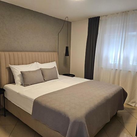 Apartments Lacrima Шіло Екстер'єр фото